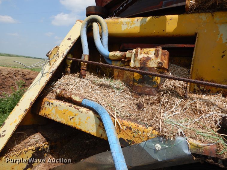 image for item IB9987 HayBuster  tub grinder