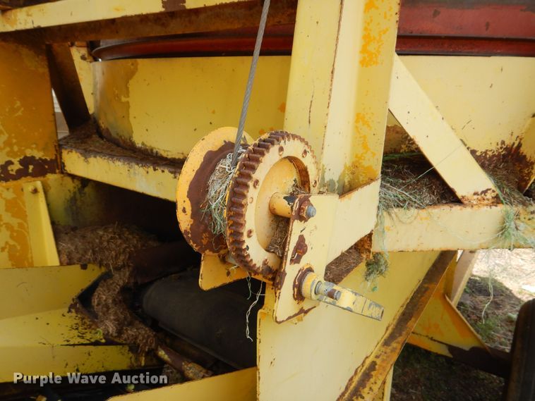 image for item IB9987 HayBuster  tub grinder