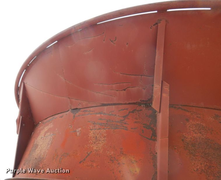 image for item IB9987 HayBuster  tub grinder