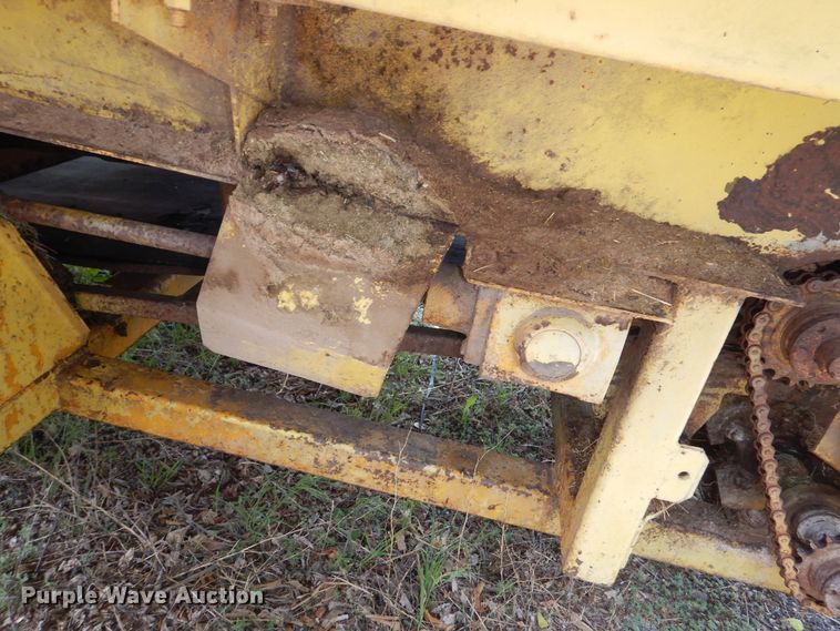 image for item IB9987 HayBuster  tub grinder