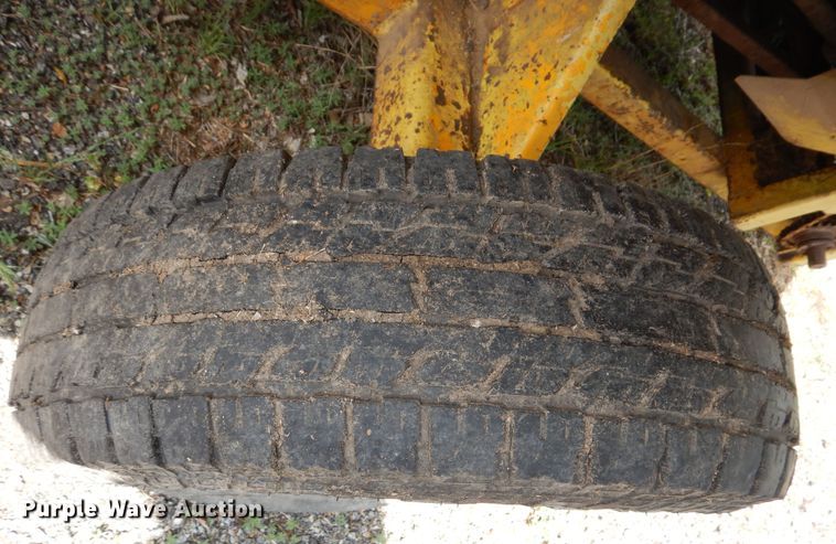 image for item IB9987 HayBuster  tub grinder