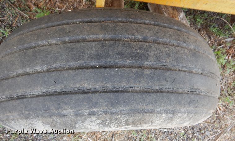 image for item IB9987 HayBuster  tub grinder