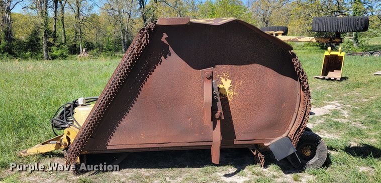 image for item II9014 Alamo Hydro 15  batwing rotary mower