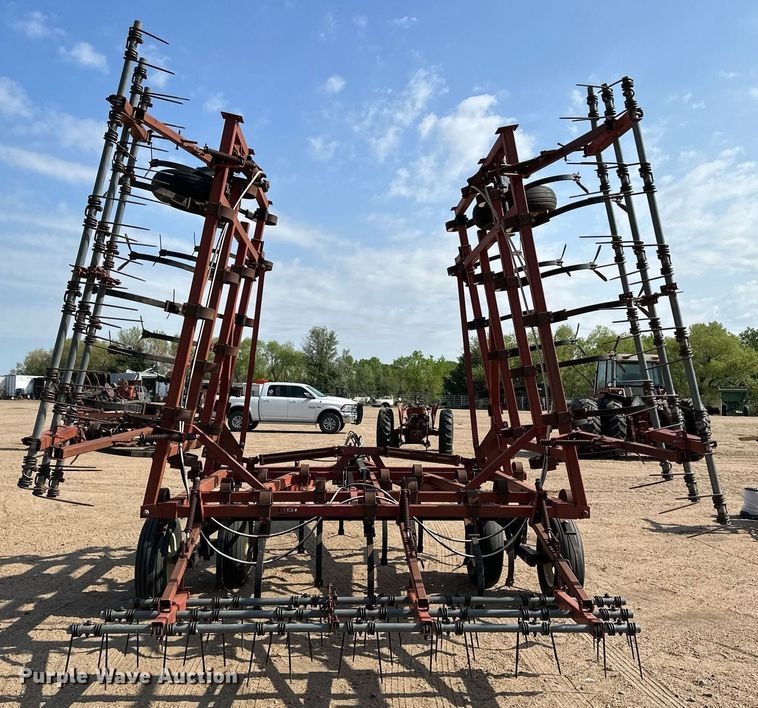 image for item JD9117 Kent Series V  field cultivator