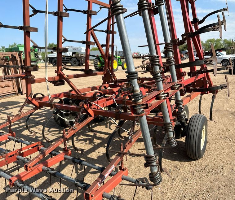 image for item JD9117 Kent Series V  field cultivator