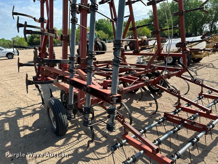 image for item JD9117 Kent Series V  field cultivator