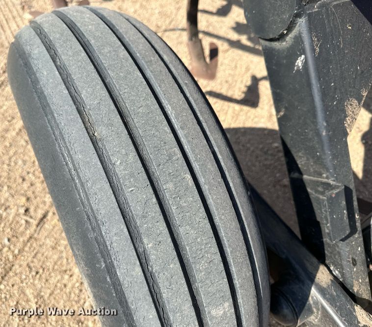 image for item JD9117 Kent Series V  field cultivator