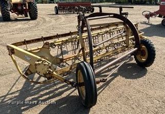 image for item JD9119 New Holland 56  hay rake