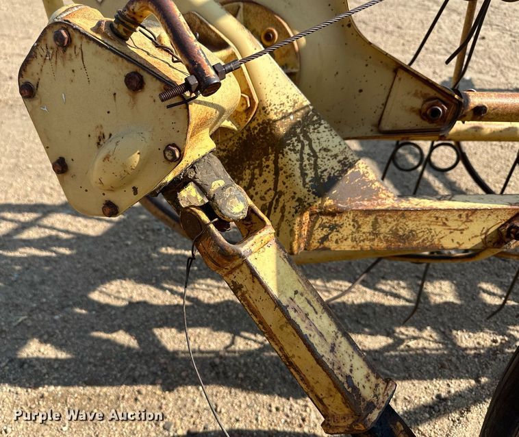 image for item JD9119 New Holland 56  hay rake