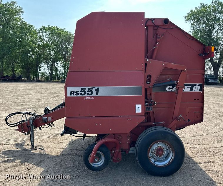 image for item JD9120 Case RS551  round baler