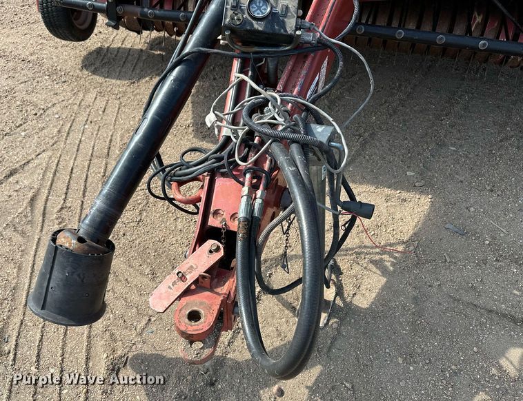 image for item JD9120 Case RS551  round baler