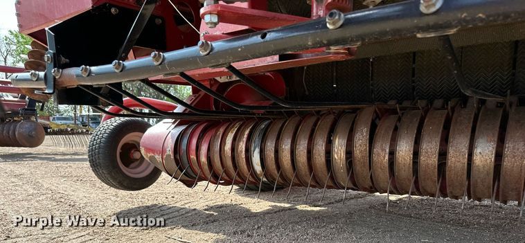 image for item JD9120 Case RS551  round baler