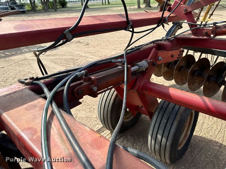 image for item JD9121 Case 496  double off-set disk