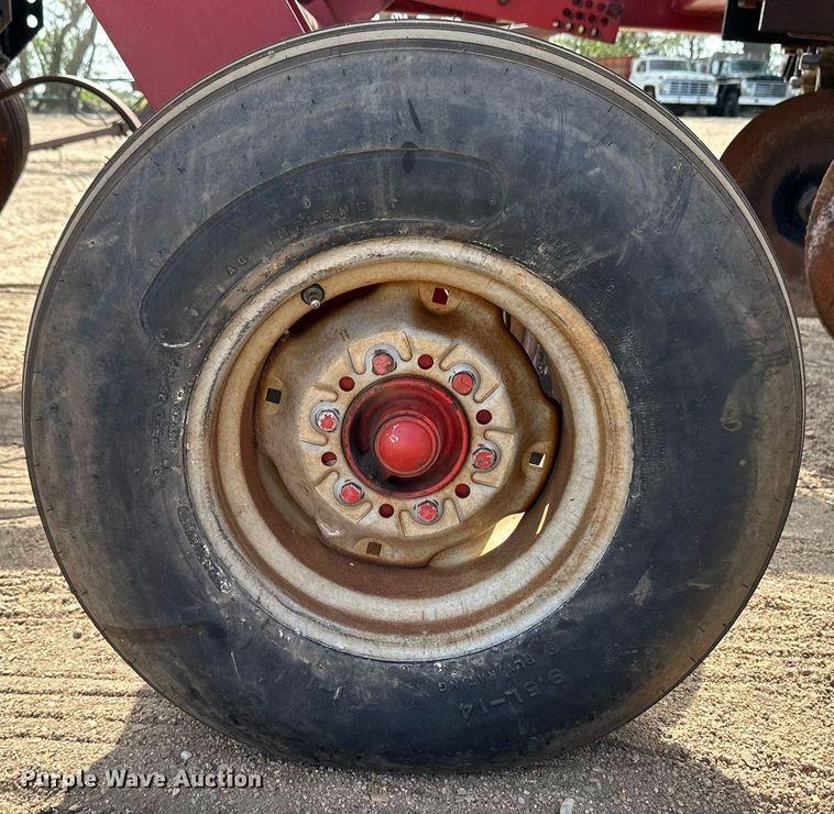 image for item JD9121 Case 496  double off-set disk