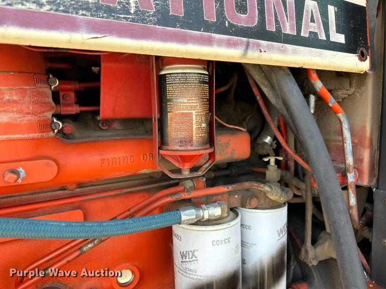 image for item JD9125 1979 International Harvester 1086  tractor