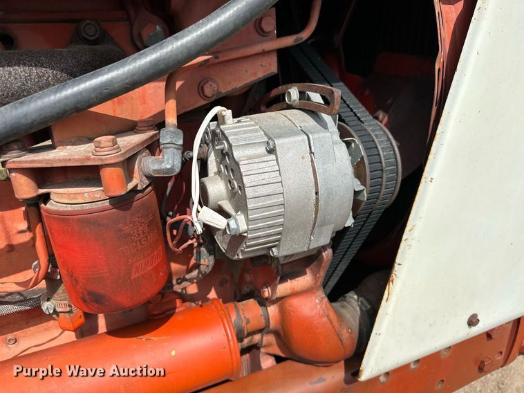 image for item JD9125 1979 International Harvester 1086  tractor