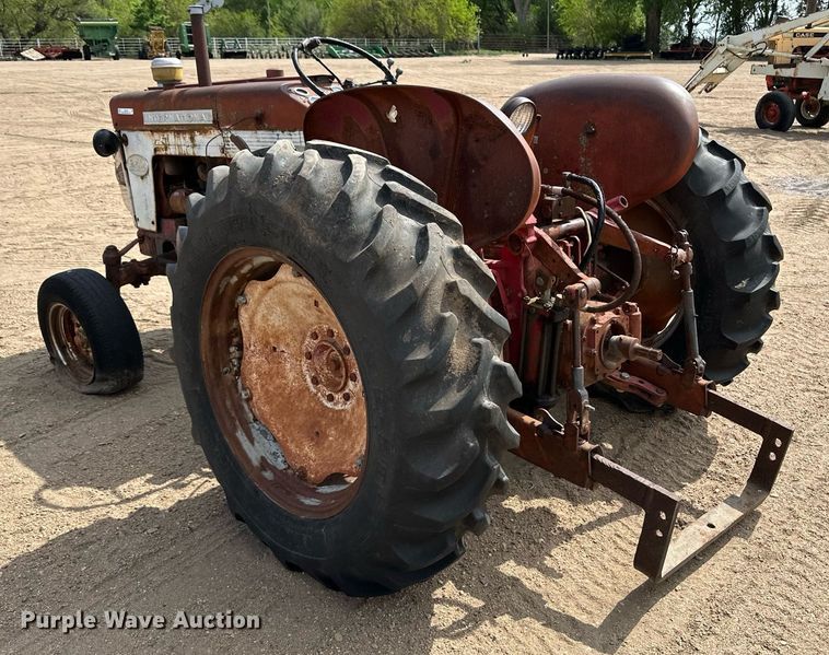 image for item JD9126 International Harvester 340  tractor