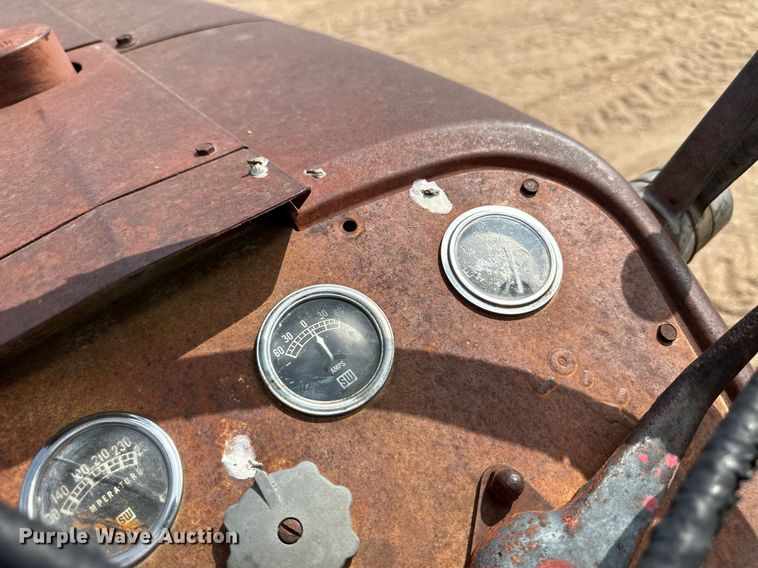 image for item JD9126 International Harvester 340  tractor