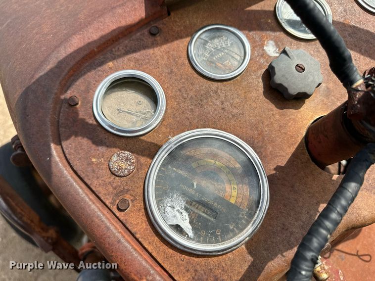 image for item JD9126 International Harvester 340  tractor