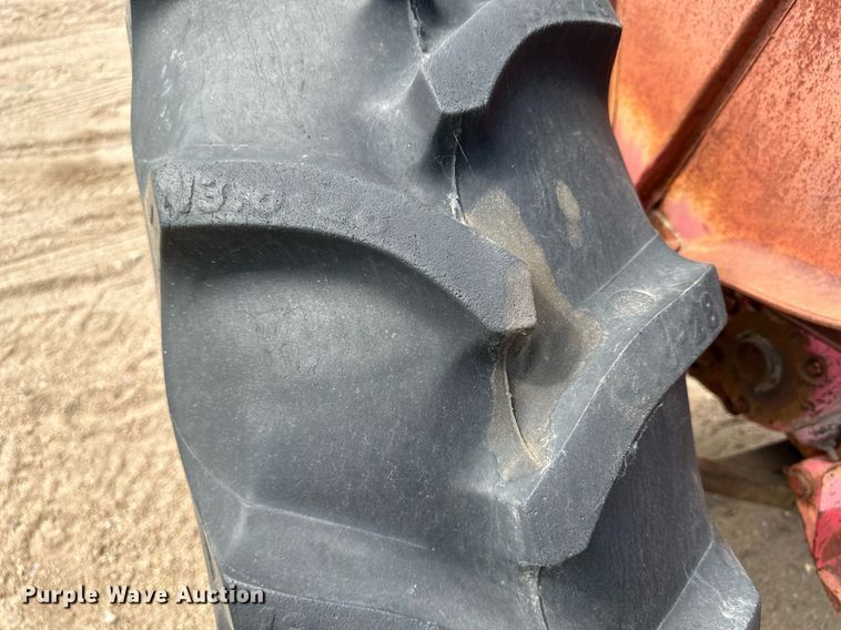 image for item JD9126 International Harvester 340  tractor