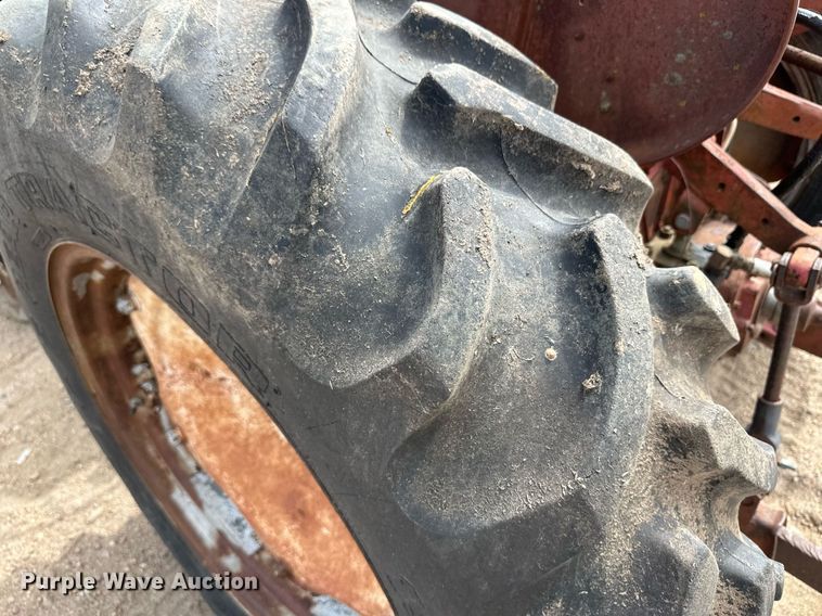 image for item JD9126 International Harvester 340  tractor