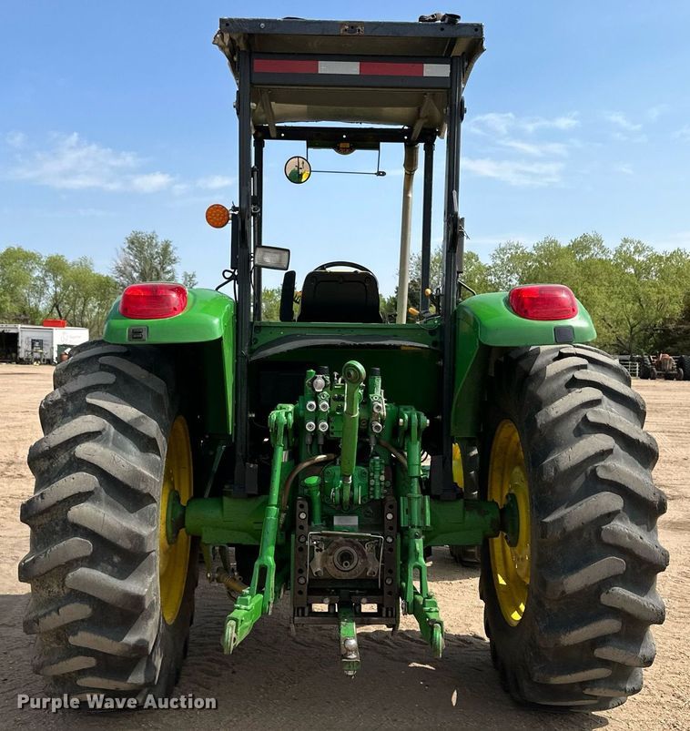 image for item JD9128 2006 John Deere 6415  MFWD tractor