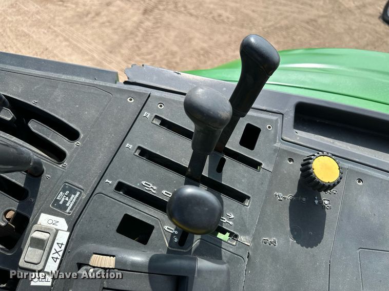 image for item JD9128 2006 John Deere 6415  MFWD tractor