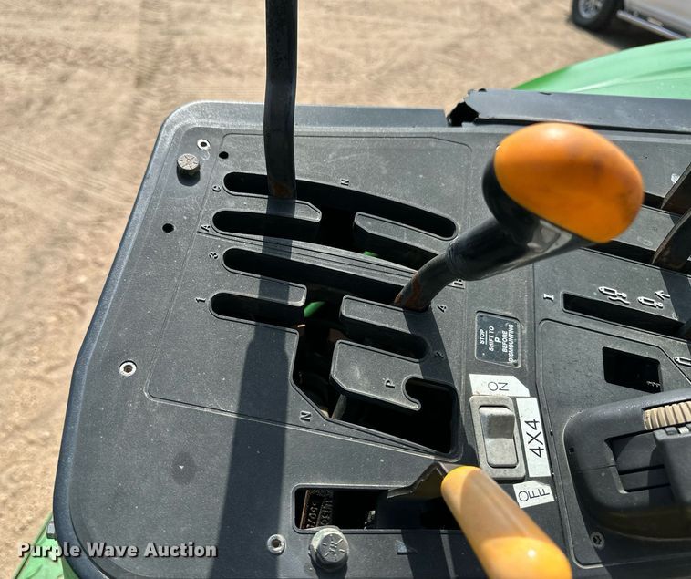 image for item JD9128 2006 John Deere 6415  MFWD tractor