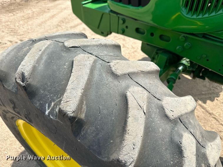 image for item JD9128 2006 John Deere 6415  MFWD tractor