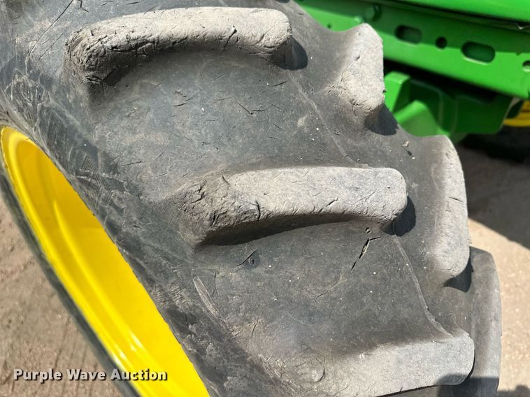 image for item JD9128 2006 John Deere 6415  MFWD tractor