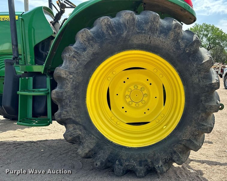 image for item JD9128 2006 John Deere 6415  MFWD tractor