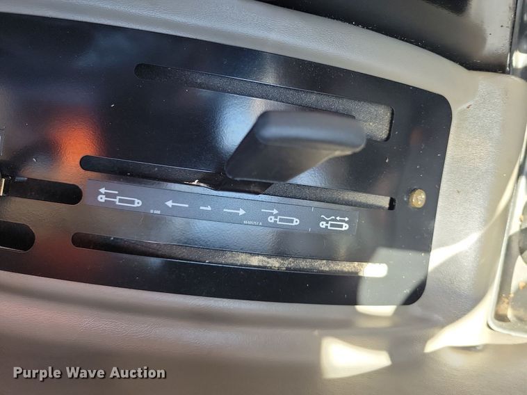 image for item JO9101 2008 Case IH DX60  MFWD tractor