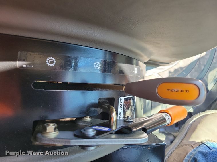 image for item JO9101 2008 Case IH DX60  MFWD tractor