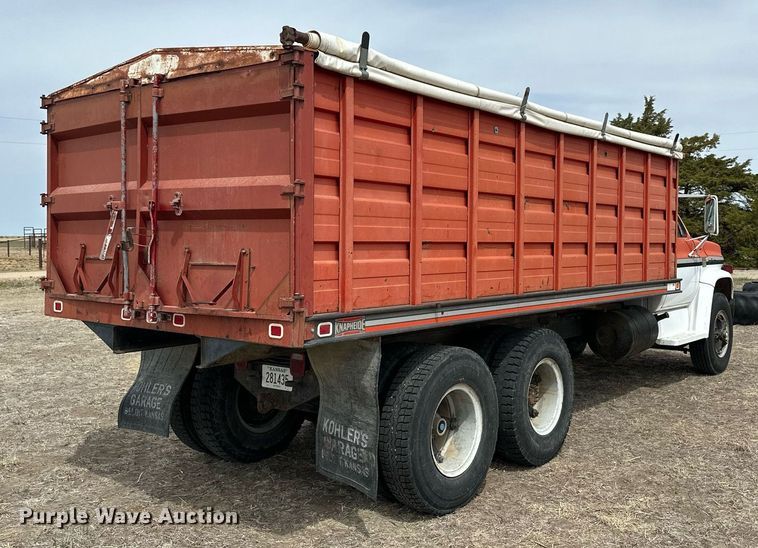 image for item KL9143 1977 Chevrolet C65  grain truck