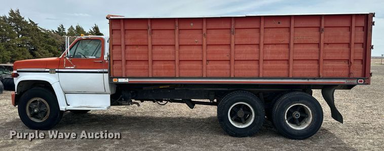image for item KL9143 1977 Chevrolet C65  grain truck