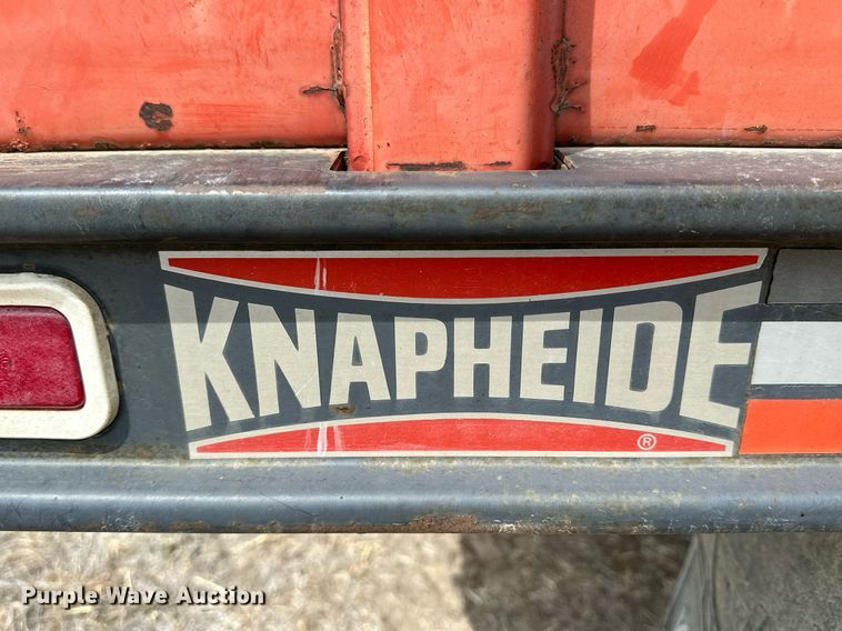 image for item KL9143 1977 Chevrolet C65  grain truck