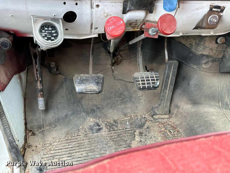 image for item KL9143 1977 Chevrolet C65  grain truck