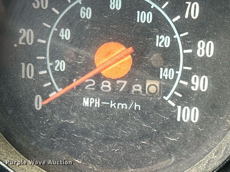 image for item KL9143 1977 Chevrolet C65  grain truck