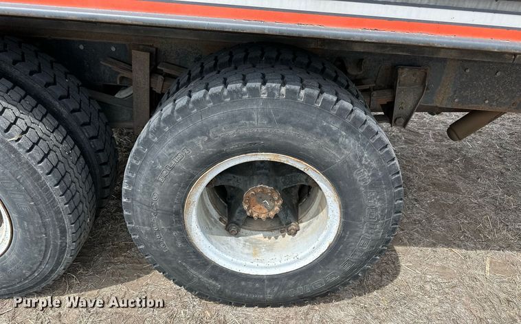 image for item KL9143 1977 Chevrolet C65  grain truck