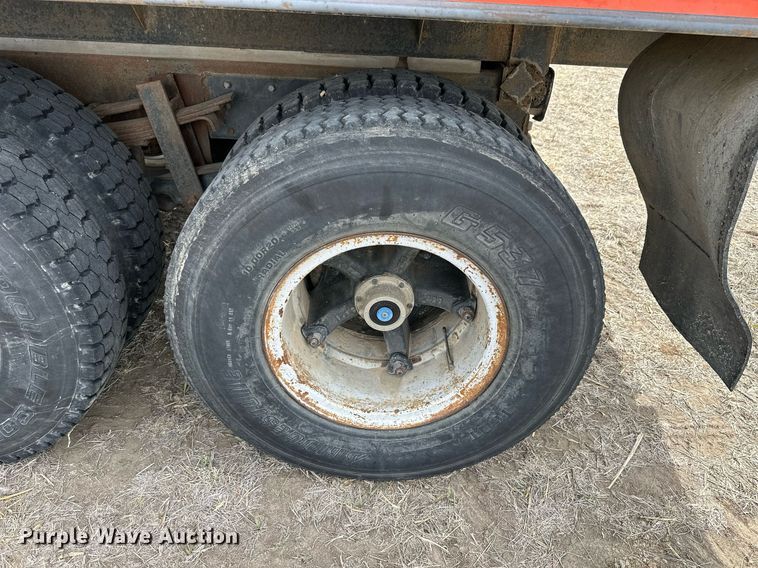 image for item KL9143 1977 Chevrolet C65  grain truck