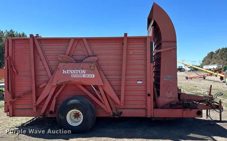 image for item KL9173 Hesston Stakhand 30A  hay stacker