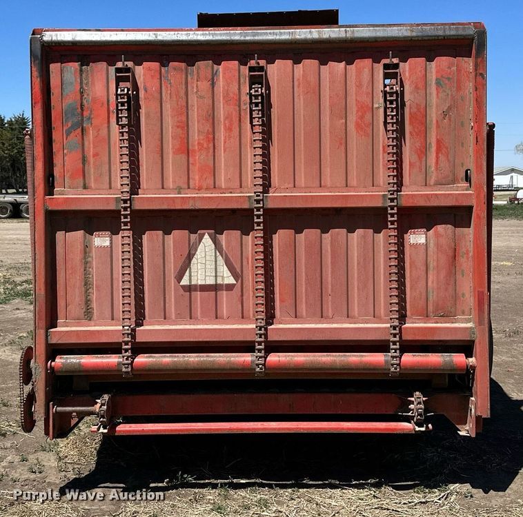image for item KL9173 Hesston Stakhand 30A  hay stacker