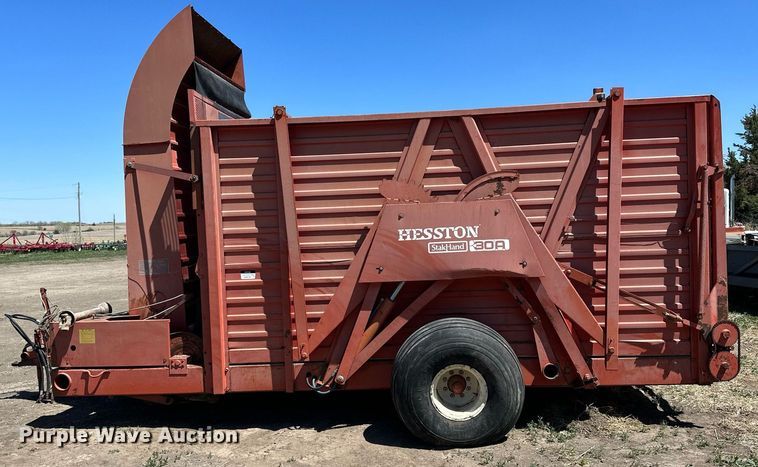 image for item KL9173 Hesston Stakhand 30A  hay stacker
