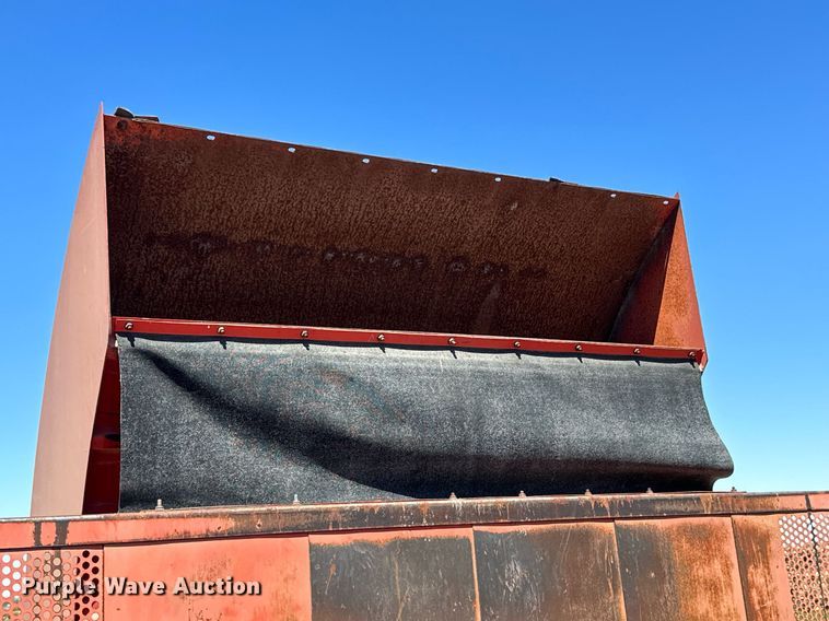 image for item KL9173 Hesston Stakhand 30A  hay stacker