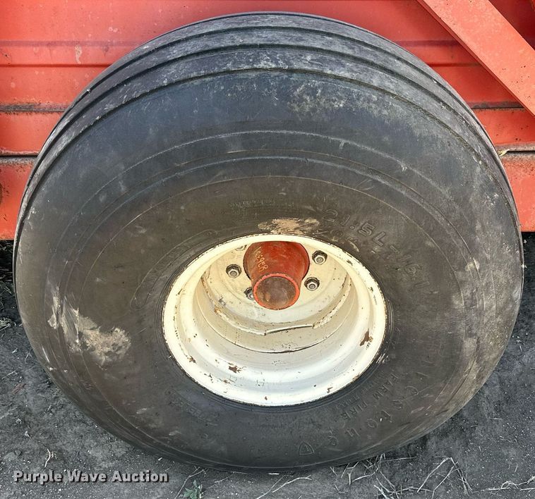 image for item KL9173 Hesston Stakhand 30A  hay stacker