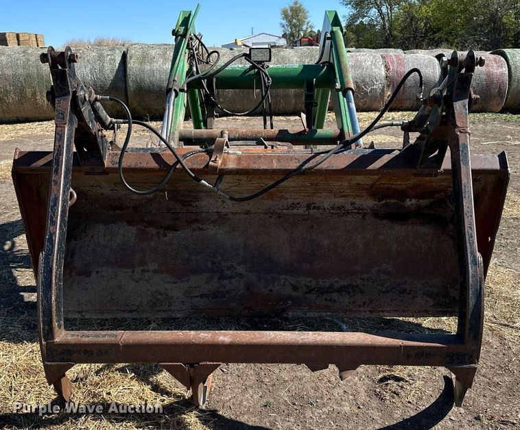 image for item KL9175 Great Bend 760  loader