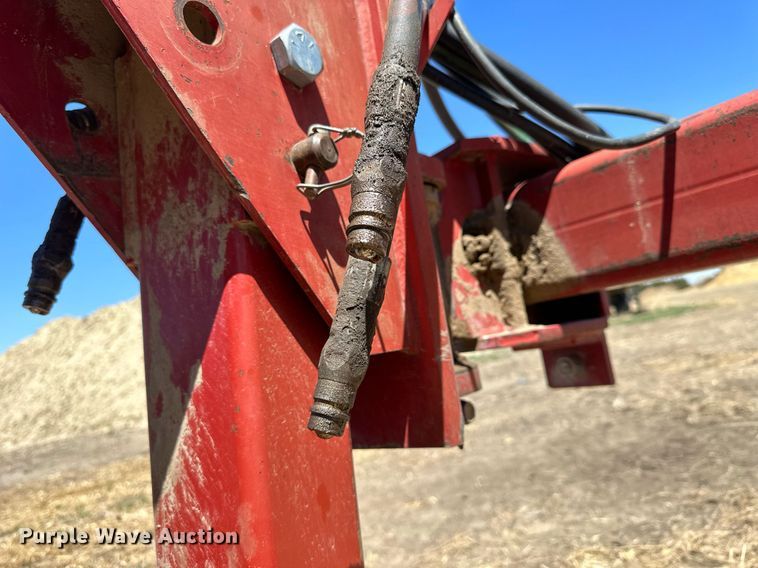 image for item KL9183 Sunflower 9432-30  grain drill