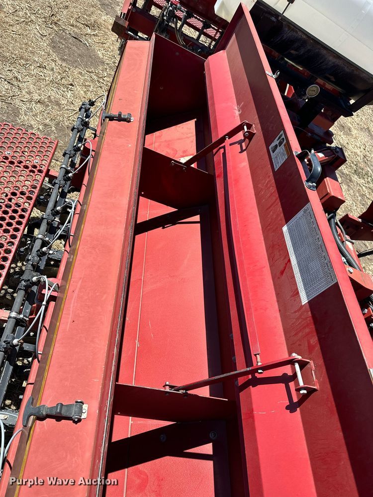 image for item KL9183 Sunflower 9432-30  grain drill