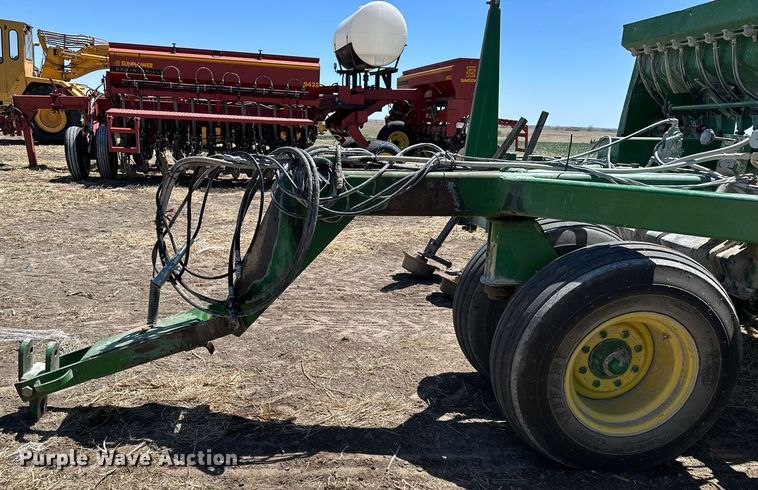 image for item KL9184 John Deere 750  grain drill