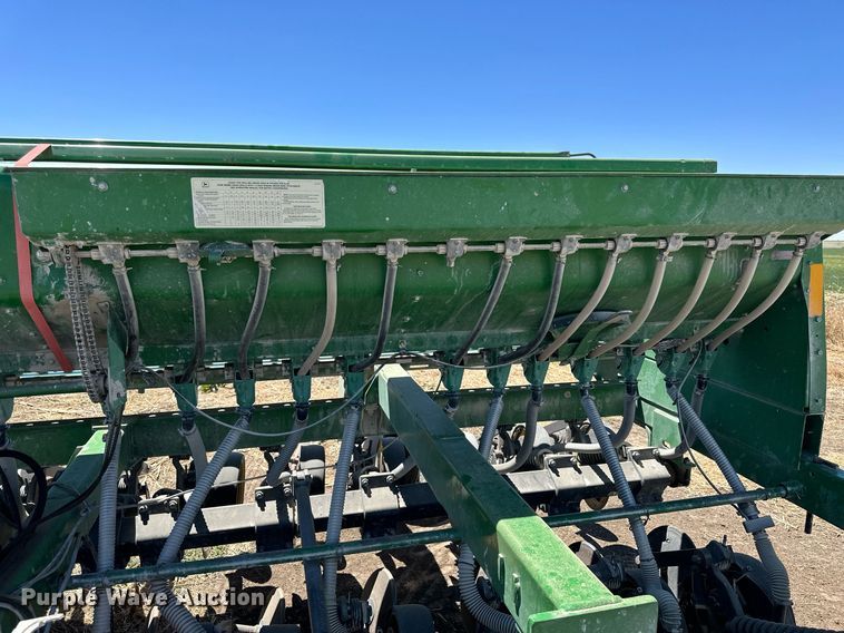 image for item KL9184 John Deere 750  grain drill